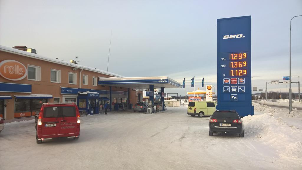 Motelli Jaetkaenkolo Pello Exteriör bild